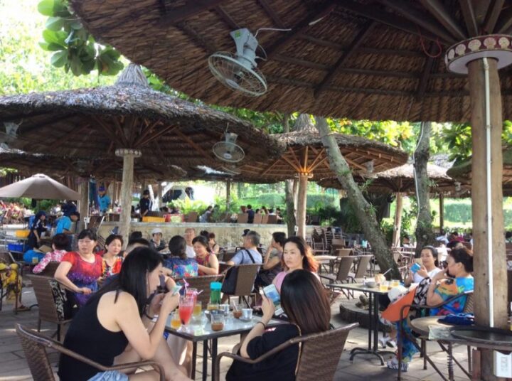'Cực sang chảnh' với 6 quán cafe cho dân văn phòng ở Nha Trang