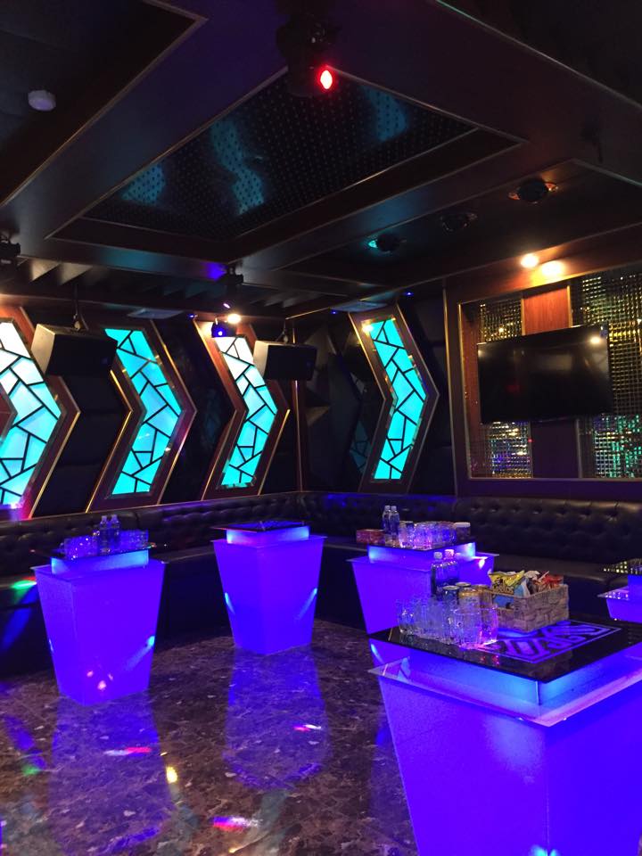 Save lại 6 quán karaoke 'hát cực đã' quẩy hết mình ở Đồng Hới, Quảng Bình