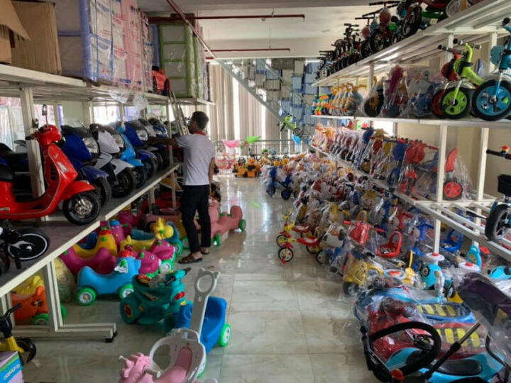 cửa hàng bán đồ chơi trẻ em ở Huế