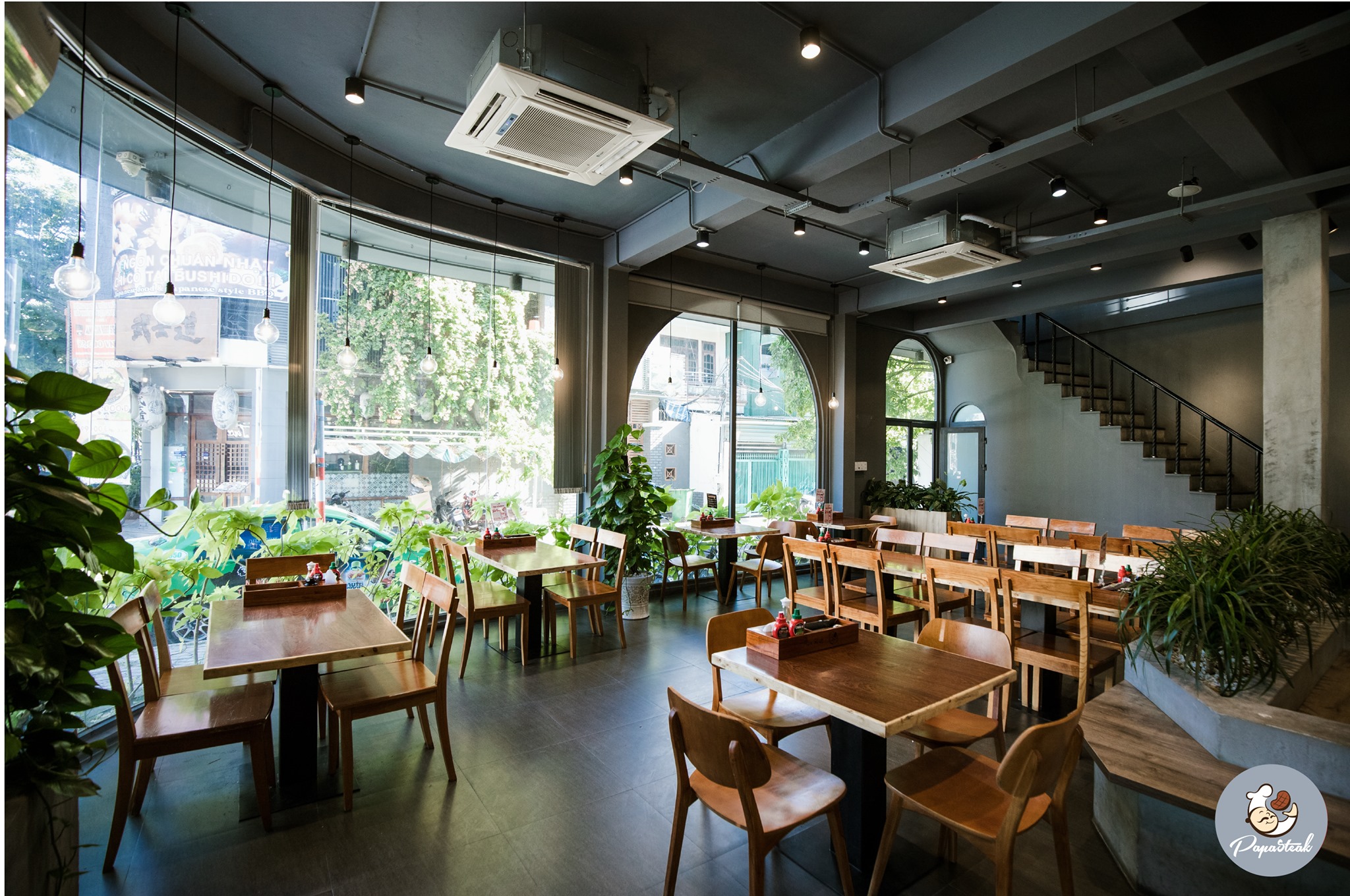 Tiết lộ 9 quán ăn dành cho 2 người ở Đà Nẵng cực lãng mạn