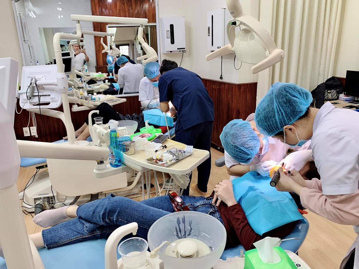trồng răng implant tại Đà Nẵng