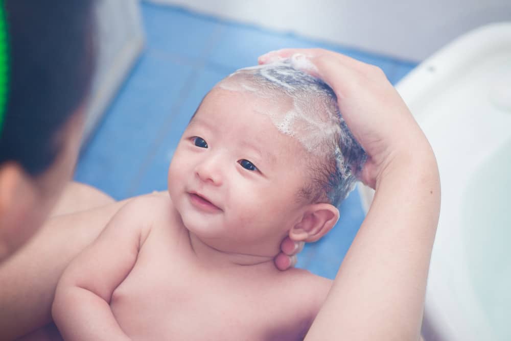 Chăm sóc trẻ sơ sinh với Top 7 dịch vụ tắm bé tại Đà Nẵng tốt nhất