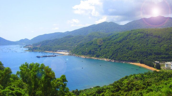 Khám phá Top 7 địa điểm du lịch Phú Yên đẹp nao lòng