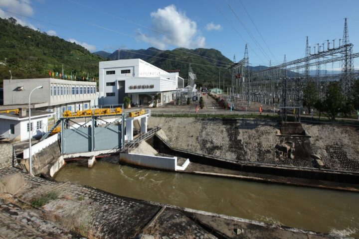 nhà máy thủy điện