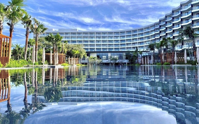 Khách sạn 5 sao Phú Quốc Crowne Plaza Starbay