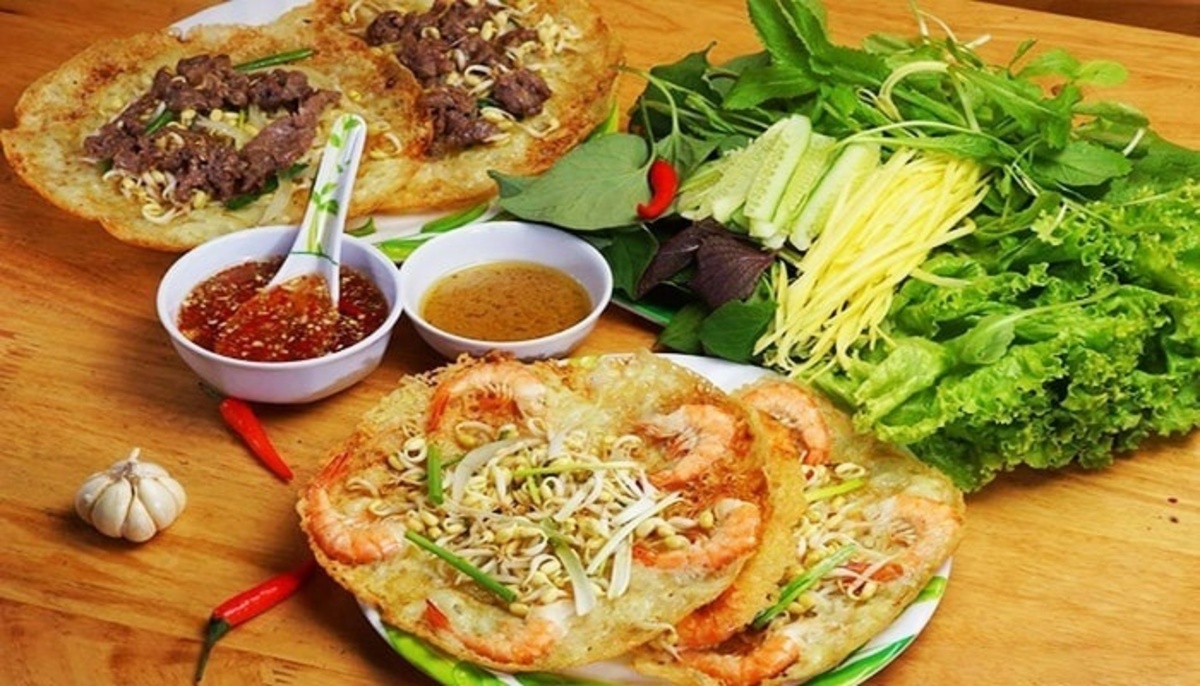 Bánh xèo mực Phú Yên Nguyễn Huệ
