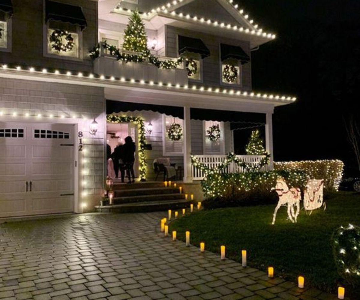 Trang trí Noel ngoài trời bằng đèn LED